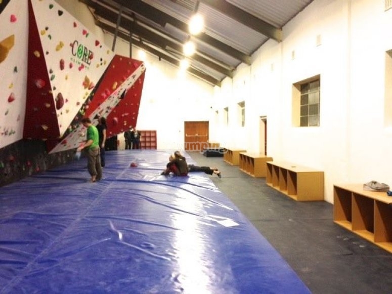 Awesome Walls Sheffield, prices and bookings 2024